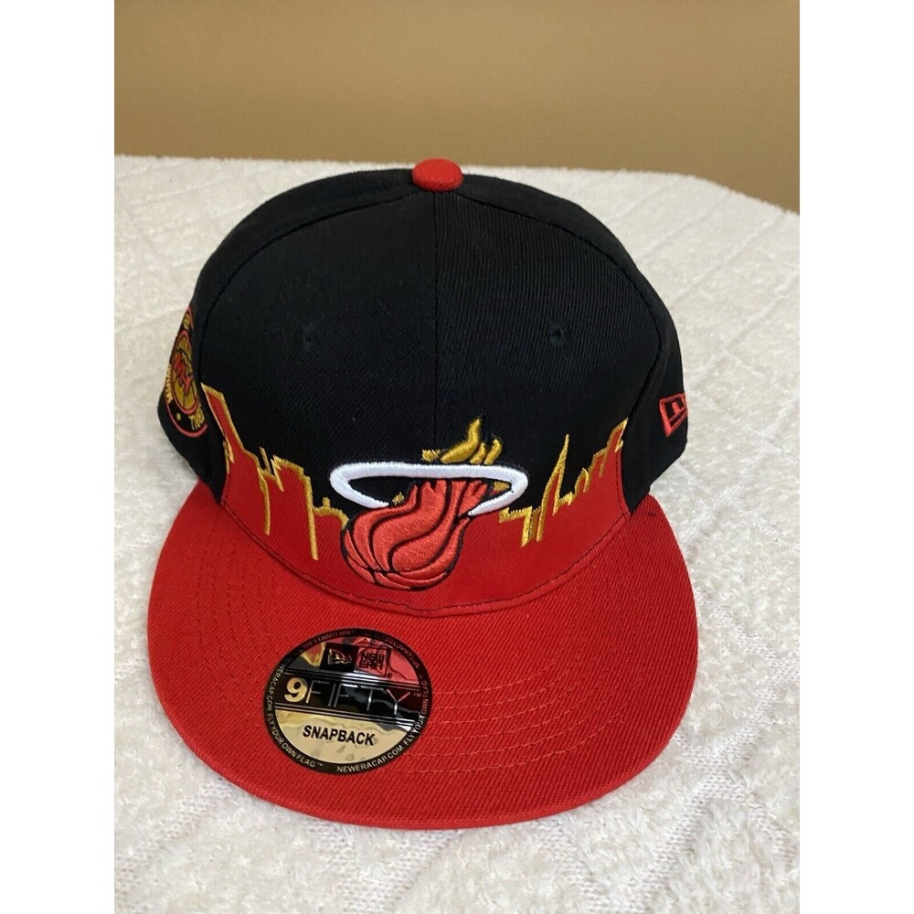New Era 59Fifty Miami Heat Skyline Embroidered Logo Snap Back  Hardwood Classics